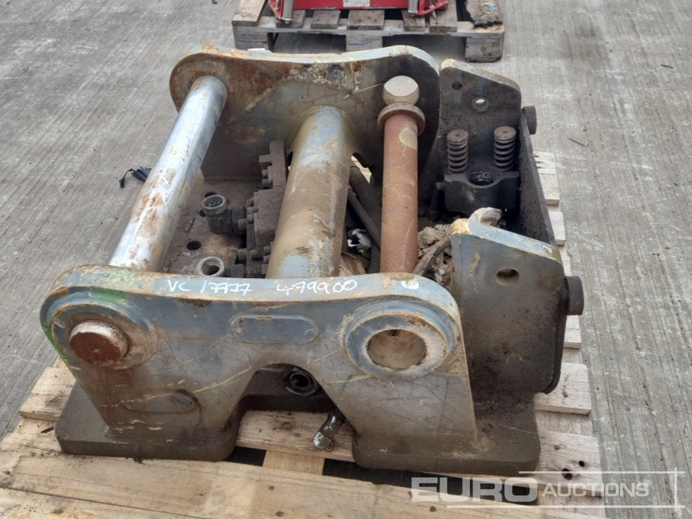 Hydraulic Hitch 80mm Pin to suit 20 Ton Excavator - Rychloupínací: obrázek 2 Hydraulic Hitch 80mm Pin to suit 20 Ton Excavator - Rychloupínací: obrázek 2