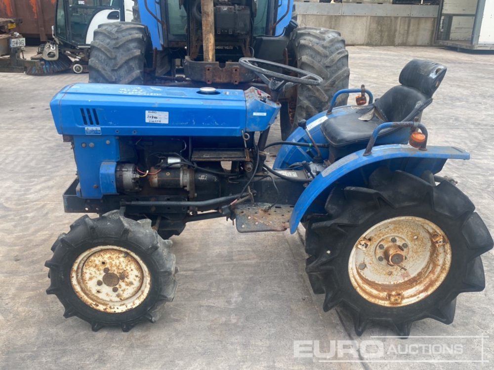 Iseki 4WD Compact Tractor - Malotraktor: obrázek 2 Iseki 4WD Compact Tractor - Malotraktor: obrázek 2