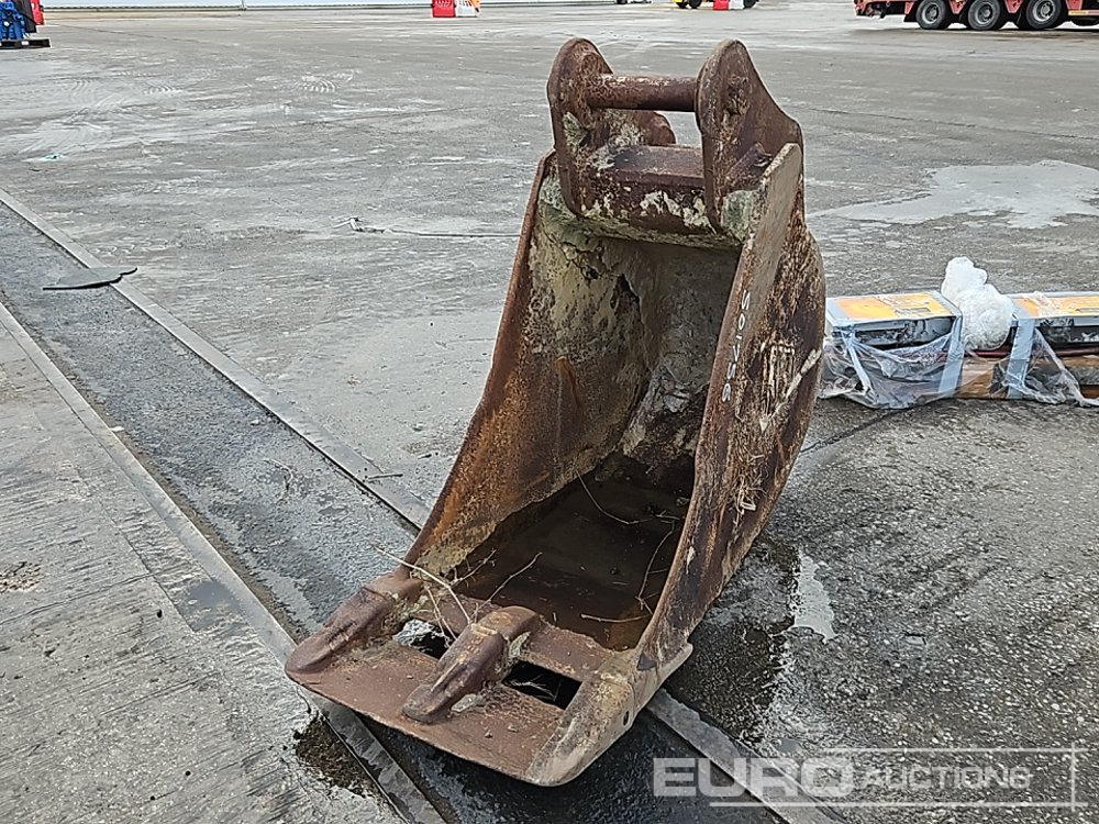 JCB 24" Digging Bucket 65mm Pin to suit 13 Ton Excavator - Lžíce: obrázek 1 JCB 24" Digging Bucket 65mm Pin to suit 13 Ton Excavator - Lžíce: obrázek 1