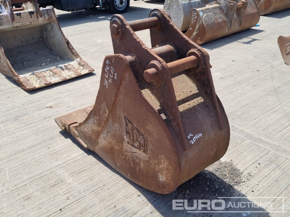JCB 24" Digging Bucket 65mm Pin to suit 13 Ton Excavator - Lžíce: obrázek 3 JCB 24" Digging Bucket 65mm Pin to suit 13 Ton Excavator - Lžíce: obrázek 3