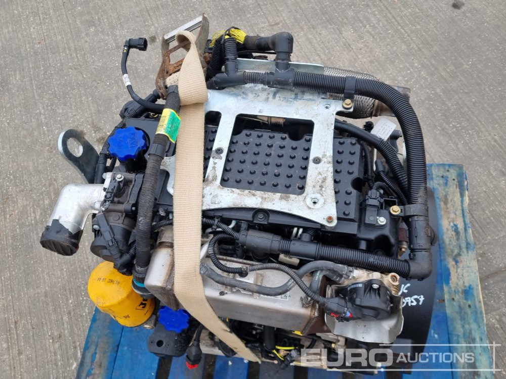 Motor JCB 4 Cylinder Engine: obrázek 10