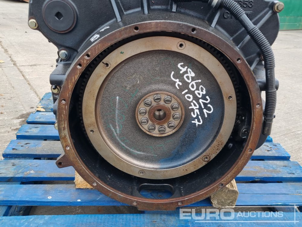 Motor JCB 4 Cylinder Engine: obrázek 9