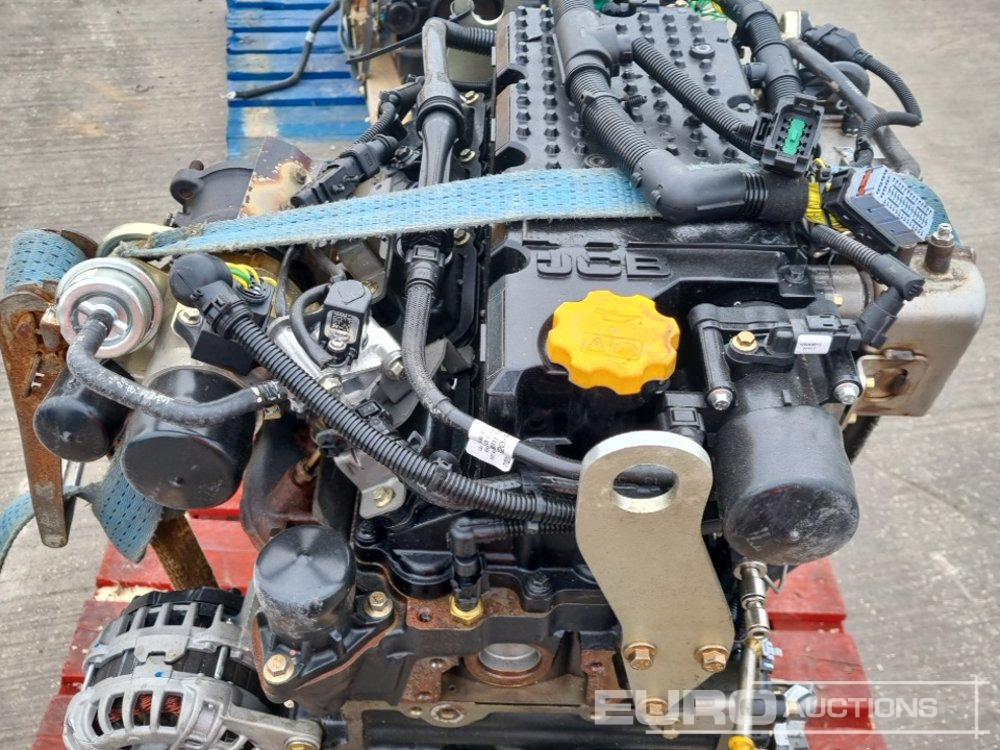 Motor JCB 4 Cylinder Engine: obrázek 12