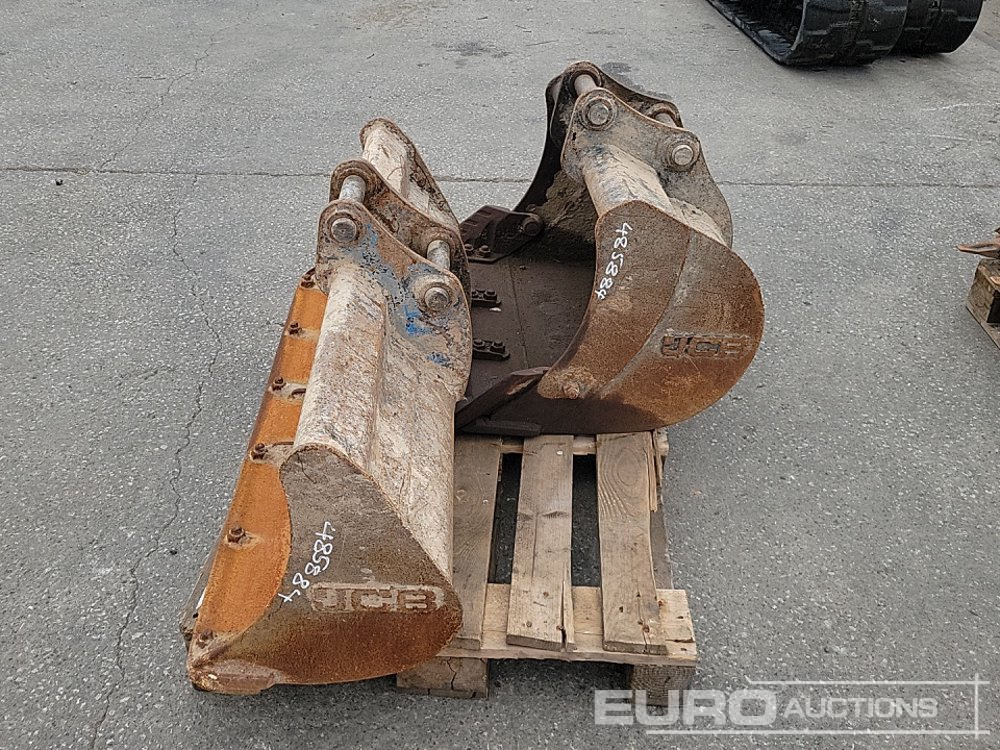 JCB 48" Ditching, 30" Digging Bucket 40mm Pin to suit Mini Excavator - Lžíce: obrázek 2 JCB 48" Ditching, 30" Digging Bucket 40mm Pin to suit Mini Excavator - Lžíce: obrázek 2