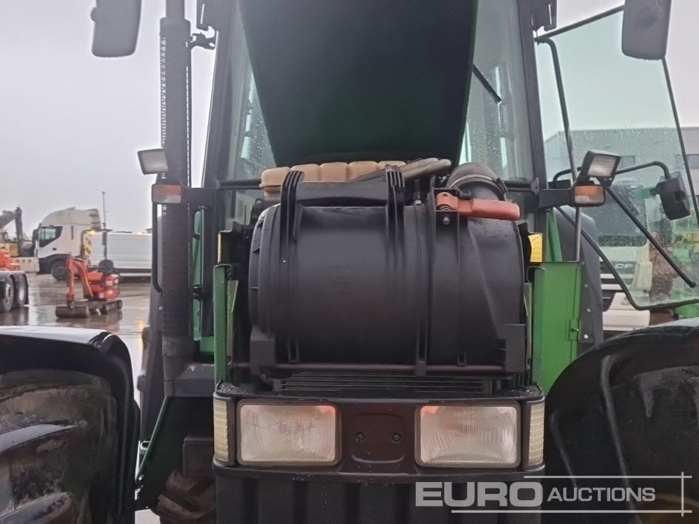 Traktor John Deere 6810: obrázek 26