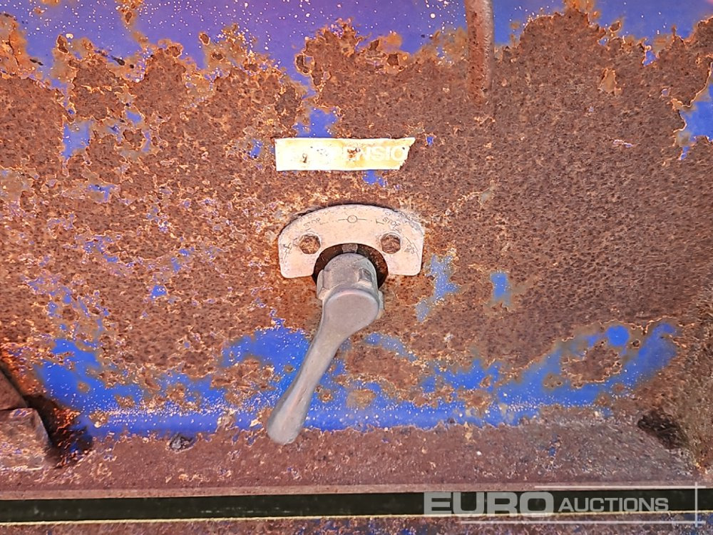 Podvalníkový návěs King 4 Axle Step Frame Low Loader Trailer, Neck Ramps, Out Riggers, Rear Steering, Hydraulic Fliptoe Ramps: obrázek 33