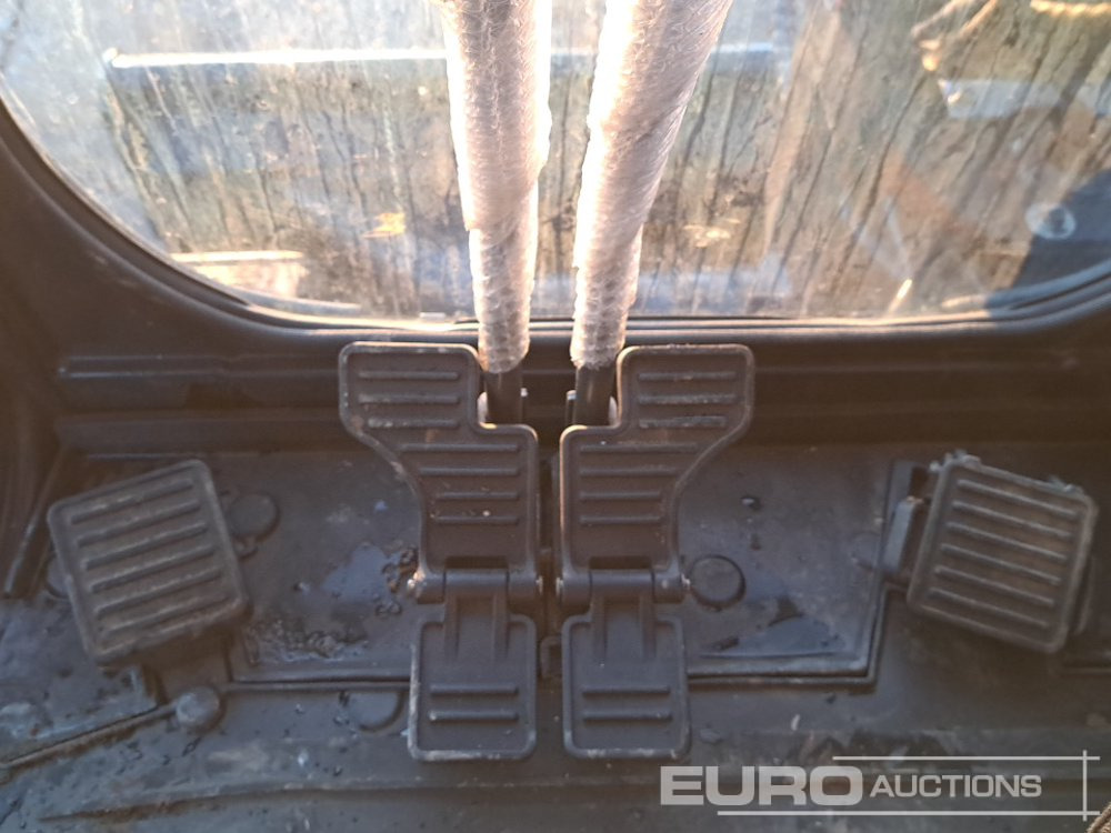 Mini rýpadlo Kubota KX163-5: obrázek 33