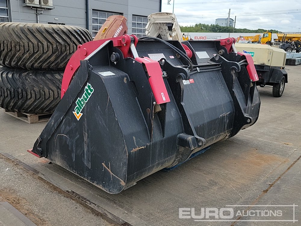 Lalbutt 104" Hydraulic Muck Grab to suit Telehandler - Lžíce: obrázek 3 Lalbutt 104" Hydraulic Muck Grab to suit Telehandler - Lžíce: obrázek 3