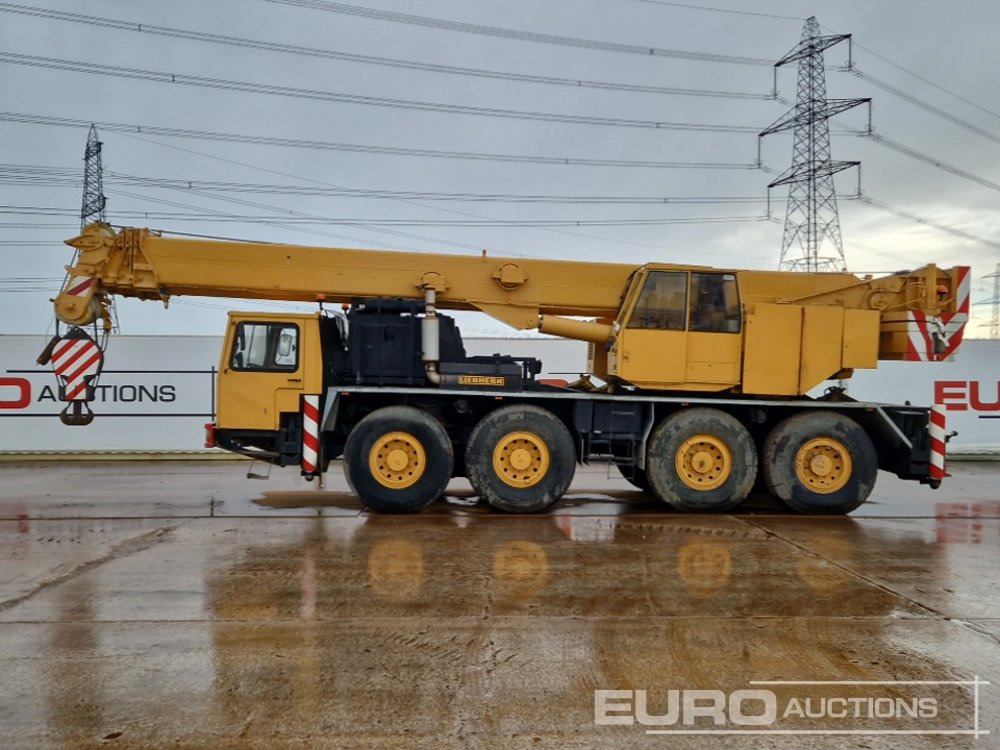 Liebherr 8x8 Rough Terrain Crane, Stabilisers - Terénní jeřáb: obrázek 2 Liebherr 8x8 Rough Terrain Crane, Stabilisers - Terénní jeřáb: obrázek 2
