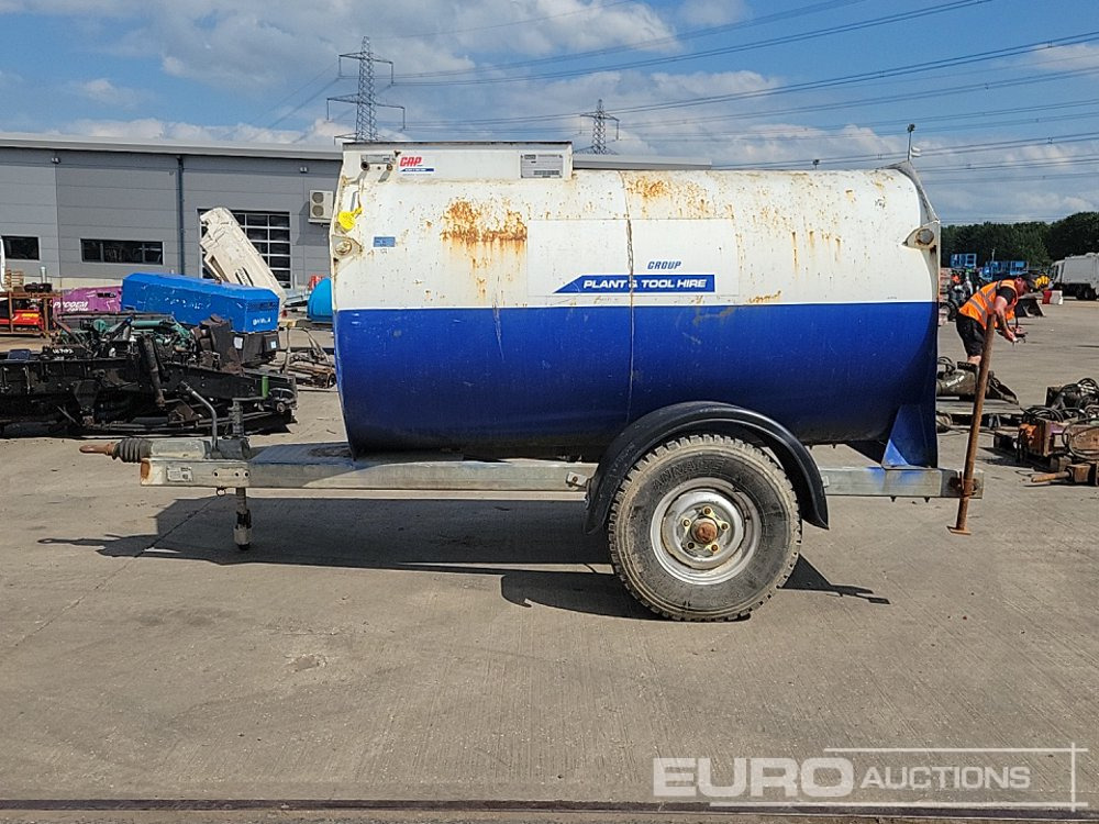 Main Single Axle Bunded 2000 Fuel Bowser, Electric Pump - Skladovací nádrž: obrázek 2 Main Single Axle Bunded 2000 Fuel Bowser, Electric Pump - Skladovací nádrž: obrázek 2