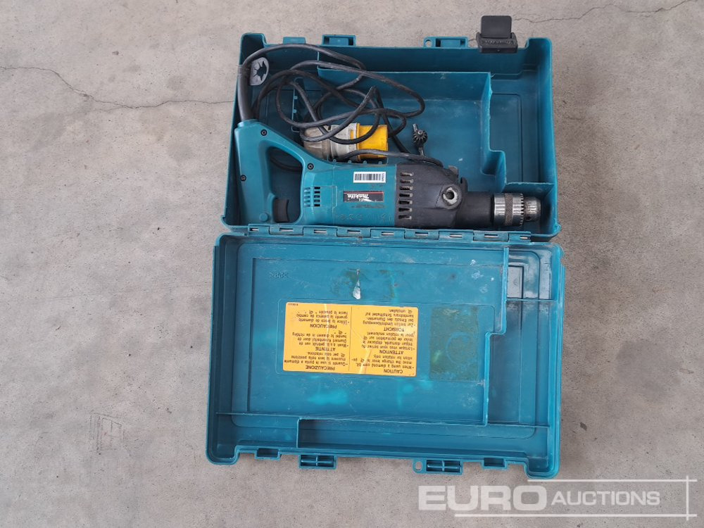 Makita 8406 110 Volt Diamond Core Drill - Stavební zařízení: obrázek 4 Makita 8406 110 Volt Diamond Core Drill - Stavební zařízení: obrázek 4