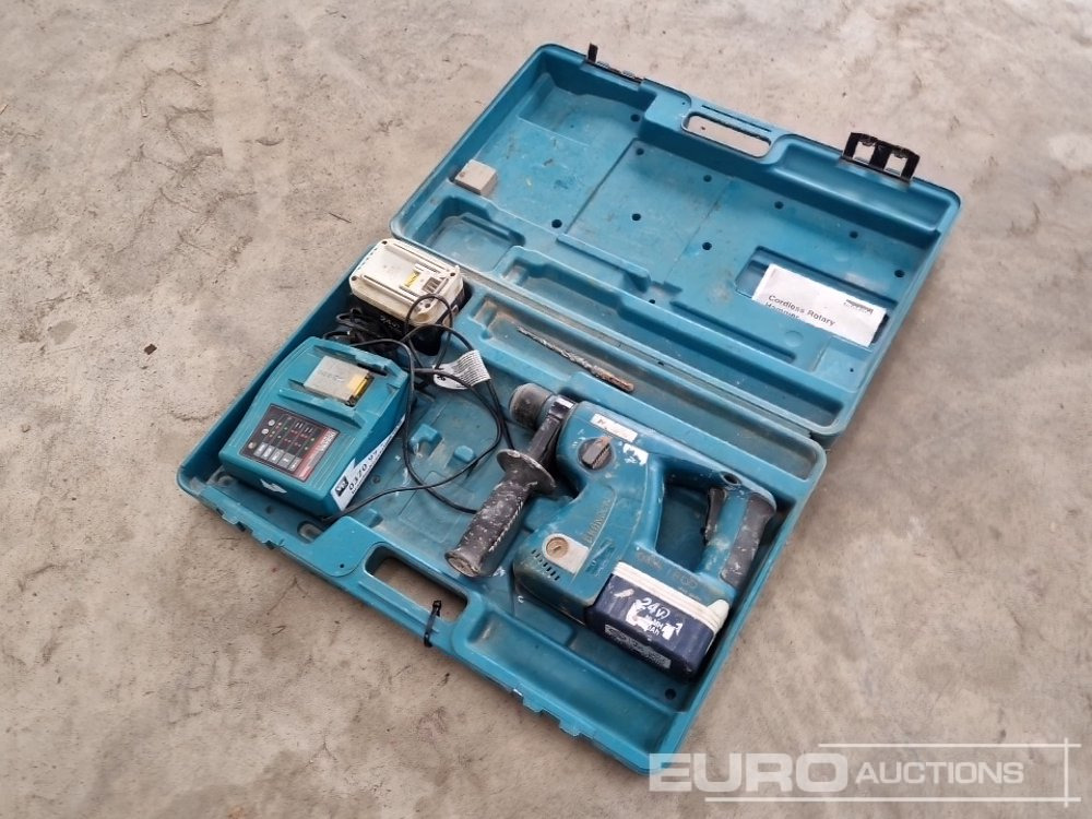 Makita BHR200 24 Volt Cordless Hammer Drill - Stavební zařízení: obrázek 1 Makita BHR200 24 Volt Cordless Hammer Drill - Stavební zařízení: obrázek 1
