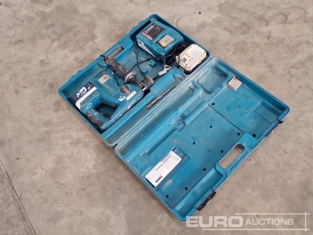 Makita BHR200 24 Volt Cordless Hammer Drill - Stavební zařízení: obrázek 3 Makita BHR200 24 Volt Cordless Hammer Drill - Stavební zařízení: obrázek 3