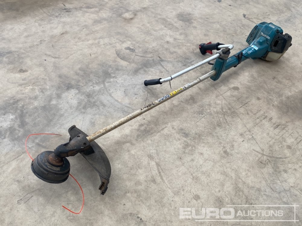 Makita EM4351UH Petrol Strimmer - Stavební zařízení: obrázek 1 Makita EM4351UH Petrol Strimmer - Stavební zařízení: obrázek 1