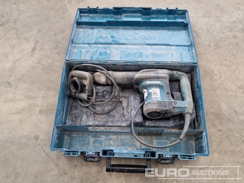 Stavební zařízení Makita HM0871C 110 Volt Hammer Drill/Breaker: obrázek 8