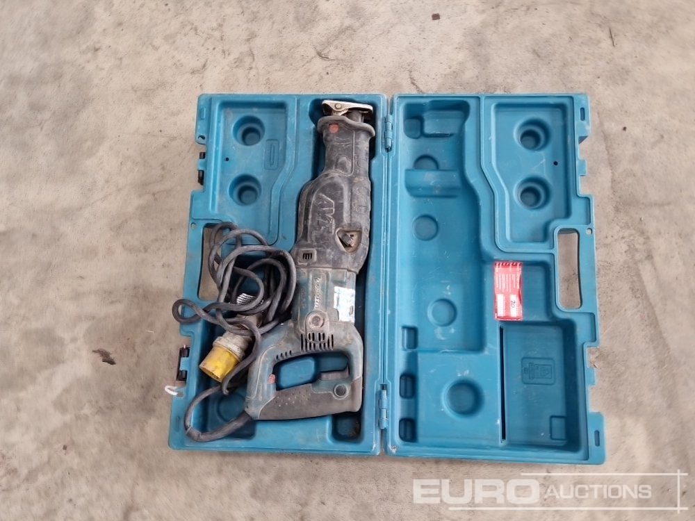 Makita HR3070C 110 Volt Recip Saw - Stavební zařízení: obrázek 2 Makita HR3070C 110 Volt Recip Saw - Stavební zařízení: obrázek 2