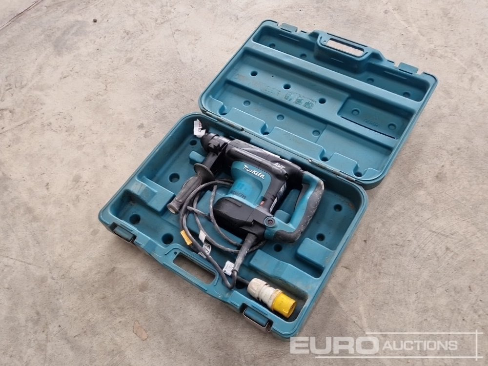 Makita HR3210C 110 Volt Hammer Drill/Breaker - Stavební zařízení: obrázek 1 Makita HR3210C 110 Volt Hammer Drill/Breaker - Stavební zařízení: obrázek 1