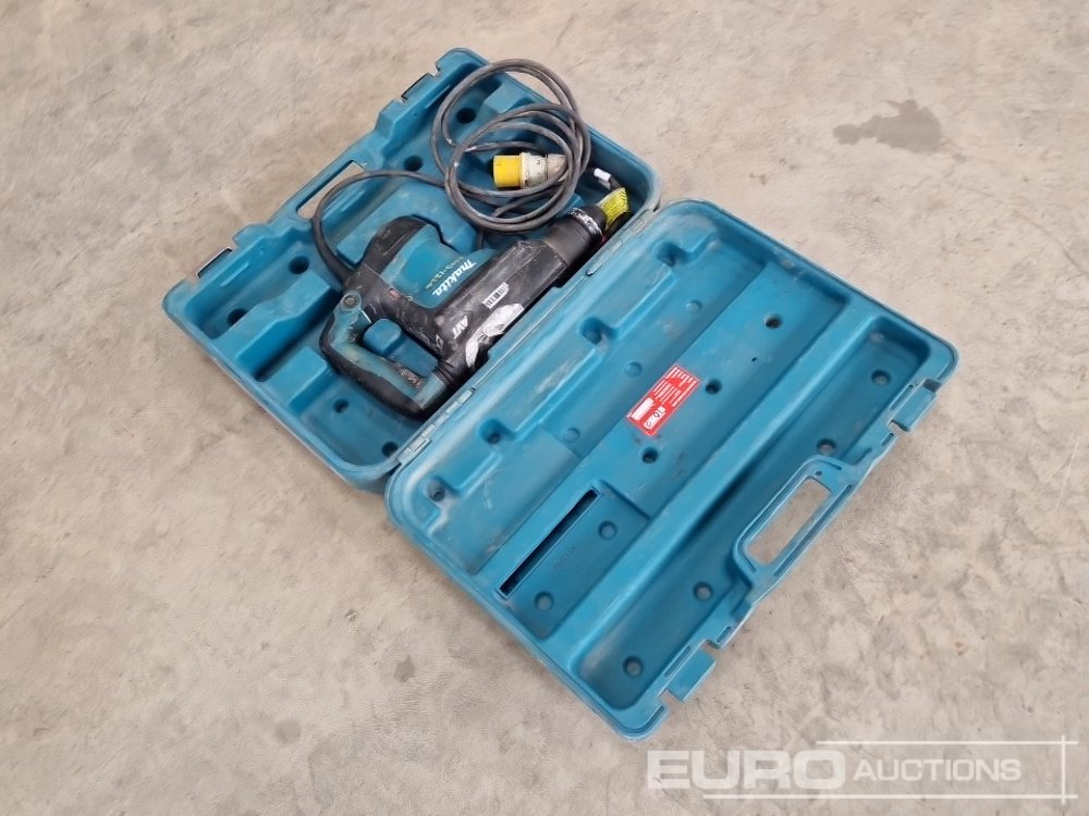 Makita HR3210C - Stavební zařízení: obrázek 3 Makita HR3210C - Stavební zařízení: obrázek 3