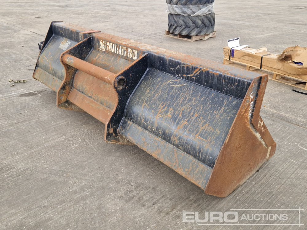 Manitou 96" Loading Bucket to suit Telehandler - Lžíce: obrázek 5 Manitou 96" Loading Bucket to suit Telehandler - Lžíce: obrázek 5