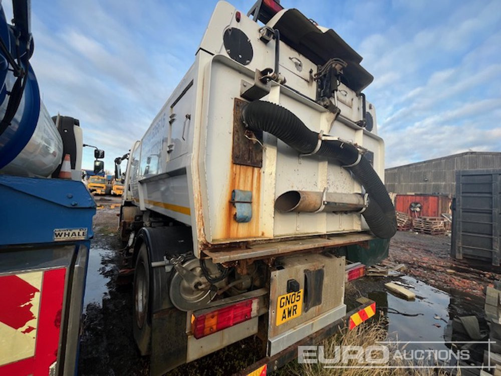 Mercedes Atego 1518 - Zametací vůz: obrázek 2 Mercedes Atego 1518 - Zametací vůz: obrázek 2