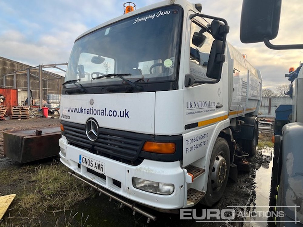 Mercedes Atego 1518 - Zametací vůz: obrázek 1 Mercedes Atego 1518 - Zametací vůz: obrázek 1