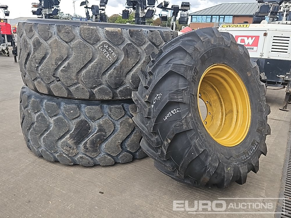 Michelin 26.5R25 Tyre (2 of), 500/70-24 Tye & Rim - Pneumatiky: obrázek 1 Michelin 26.5R25 Tyre (2 of), 500/70-24 Tye & Rim - Pneumatiky: obrázek 1
