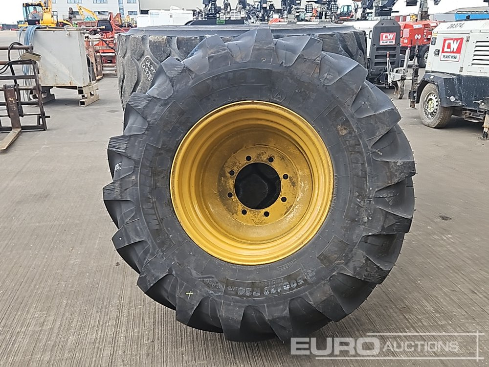 Michelin 26.5R25 Tyre (2 of), 500/70-24 Tye & Rim - Pneumatiky: obrázek 2 Michelin 26.5R25 Tyre (2 of), 500/70-24 Tye & Rim - Pneumatiky: obrázek 2