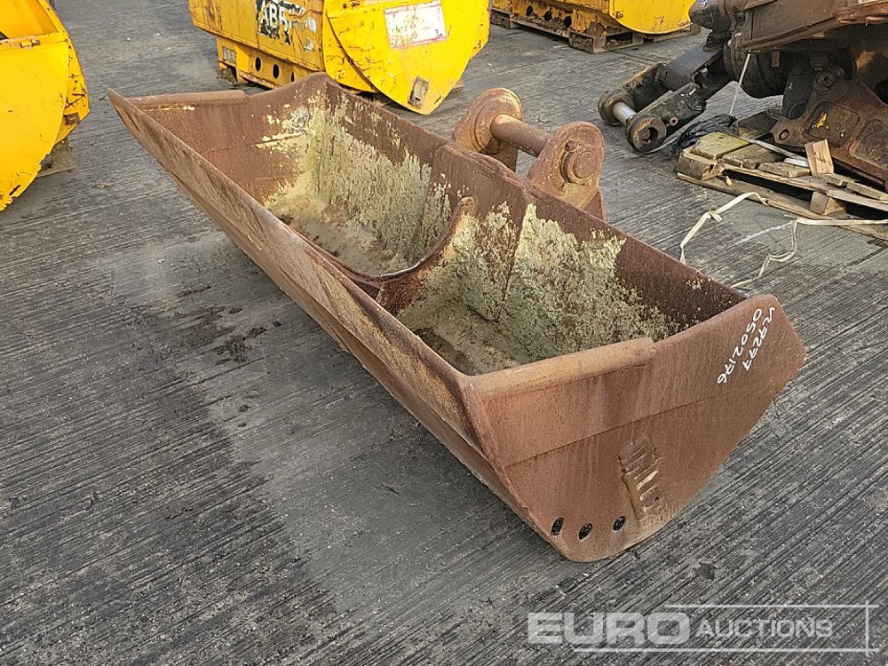 Miller 84" Ditching Bucket 80mm to suit 20 Ton Excavator - Lžíce: obrázek 1 Miller 84" Ditching Bucket 80mm to suit 20 Ton Excavator - Lžíce: obrázek 1