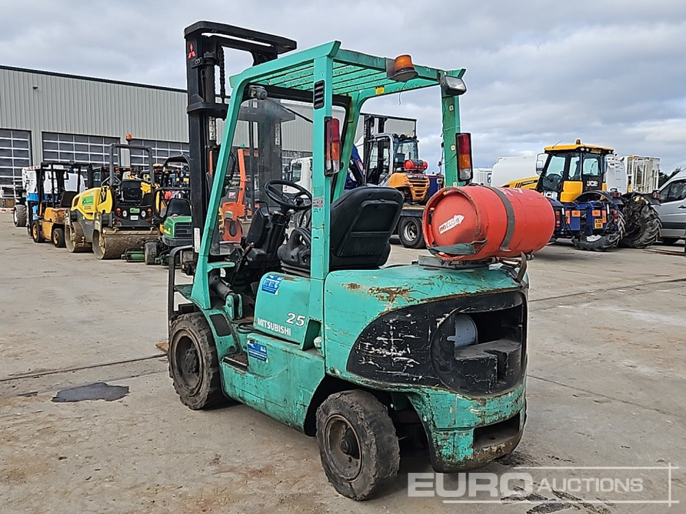 Mitsubishi FG25K - Plynový vysokozdvižný vozík: obrázek 3 Mitsubishi FG25K - Plynový vysokozdvižný vozík: obrázek 3