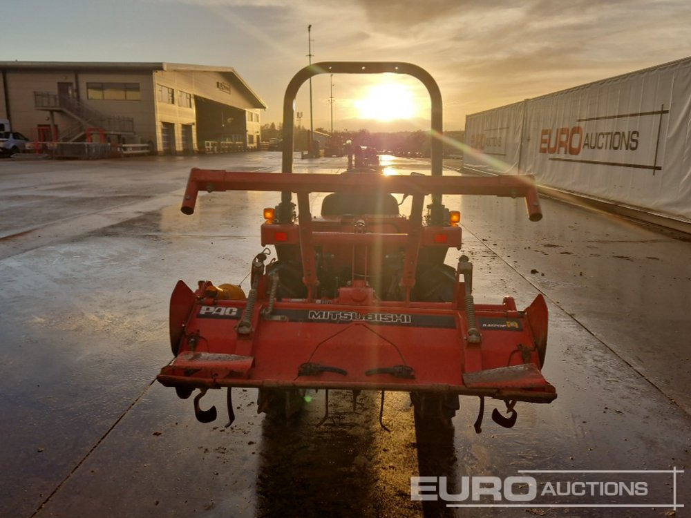 Mitsubishi MT160 - Malotraktor: obrázek 4 Mitsubishi MT160 - Malotraktor: obrázek 4