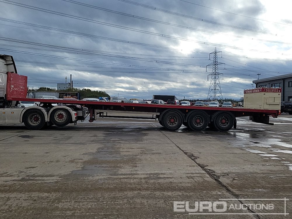 Montracon Tri Axle Flat Bed Trailer - Návěs valník/ Plato: obrázek 2 Montracon Tri Axle Flat Bed Trailer - Návěs valník/ Plato: obrázek 2