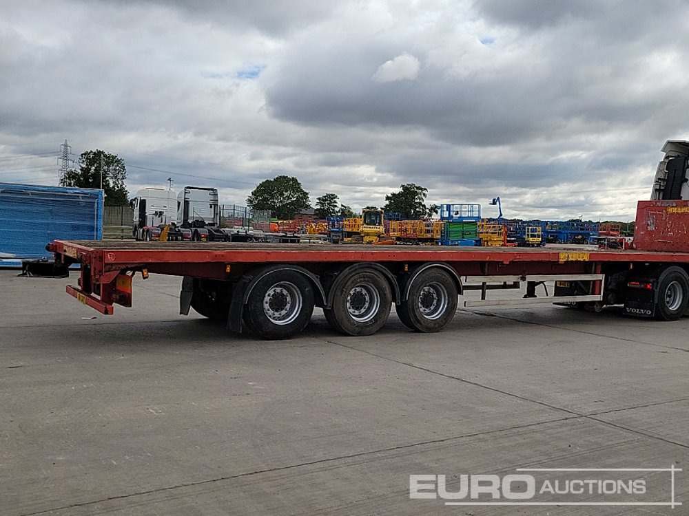 Montracon Tri Axle Flatbed Trailer - Návěs valník/ Plato: obrázek 5 Montracon Tri Axle Flatbed Trailer - Návěs valník/ Plato: obrázek 5