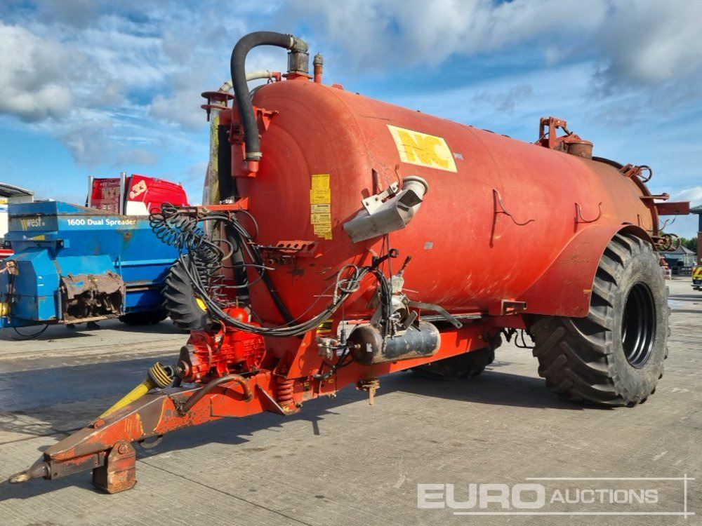 NC PTO Driven Single Axle Sprung Draw Bar Vacuum Slurry Tanker, Air Brakes - Zemědělský přívěs: obrázek 3 NC PTO Driven Single Axle Sprung Draw Bar Vacuum Slurry Tanker, Air Brakes - Zemědělský přívěs: obrázek 3