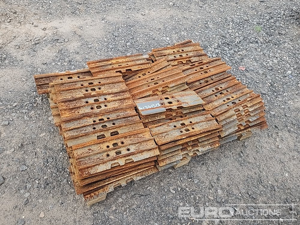 Náhradní díly Pallet of 380mm Pads to suit Excavator: obrázek 7