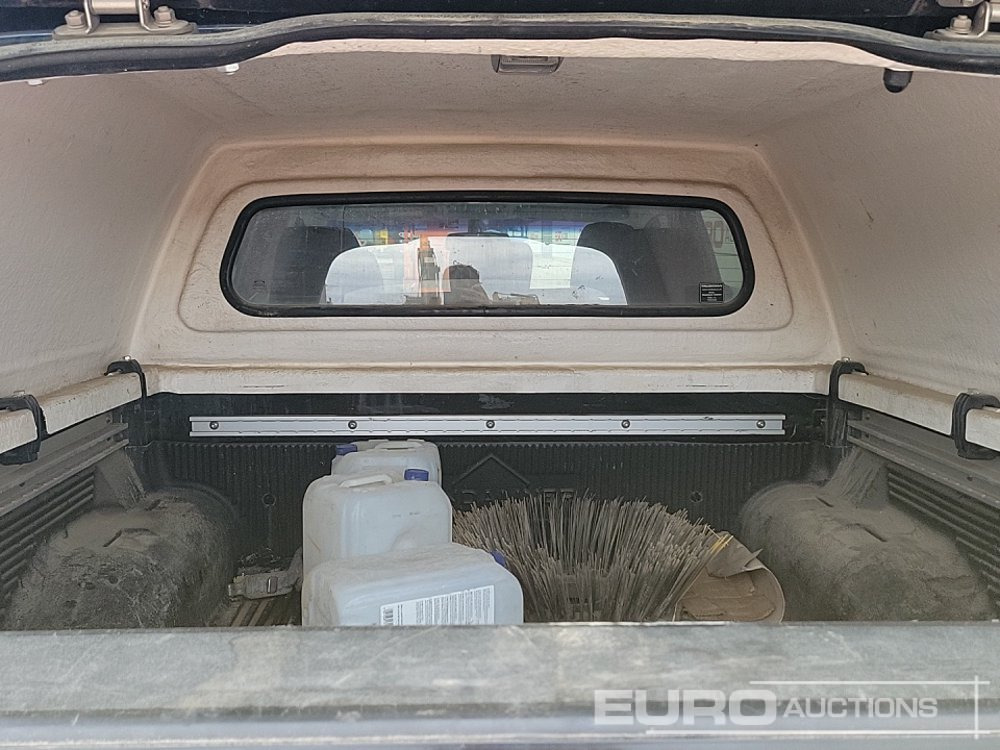 Pick-up Nissan Navara: obrázek 12