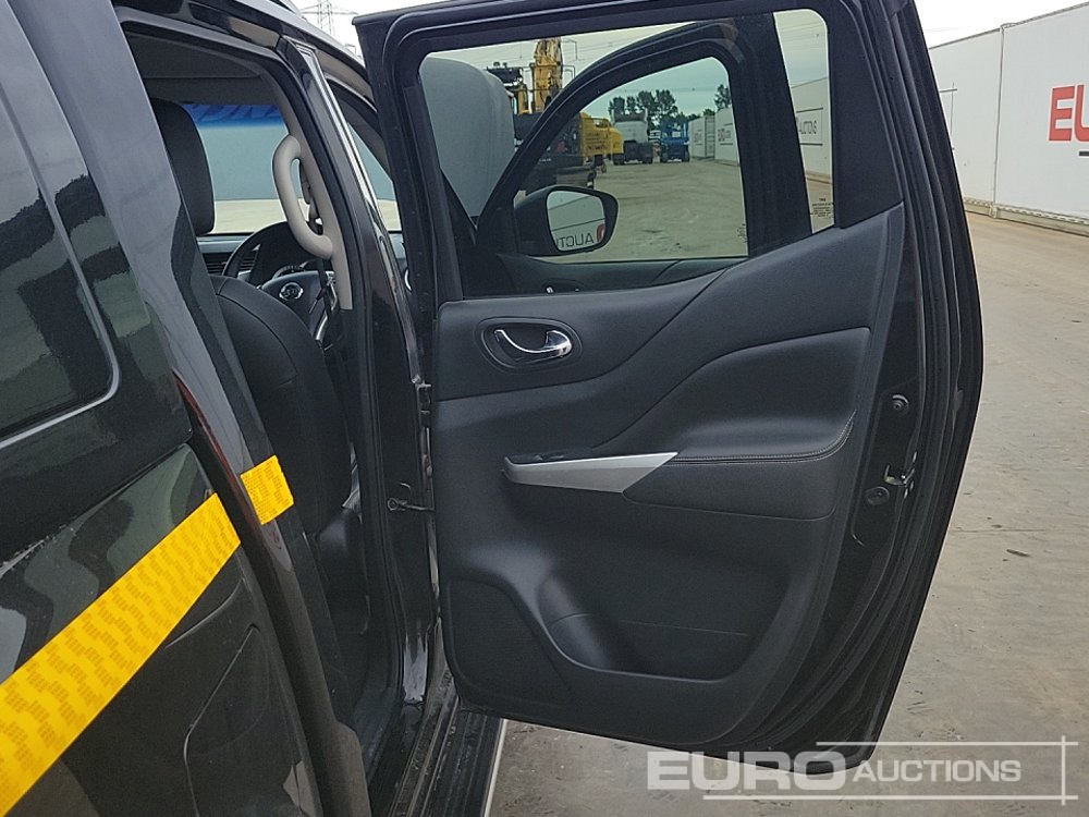 Pick-up Nissan Navara: obrázek 28