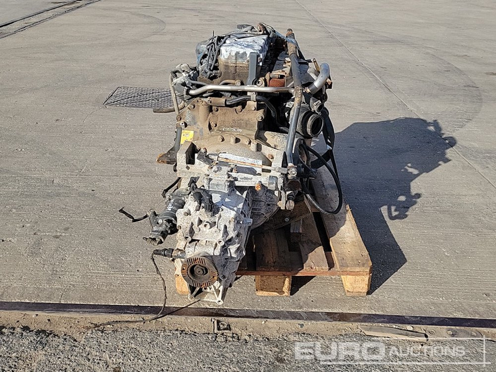 Paccar 4 Cylinder Engine, Gearbox - Motor: obrázek 4 Paccar 4 Cylinder Engine, Gearbox - Motor: obrázek 4