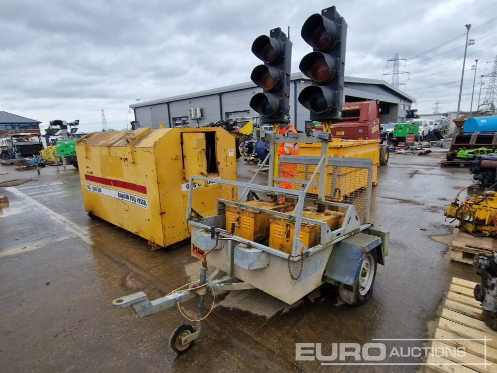 Pike Single Axle Traffic Light System Trailer, Ramp - Přepravník stavebních strojů: obrázek 1 Pike Single Axle Traffic Light System Trailer, Ramp - Přepravník stavebních strojů: obrázek 1