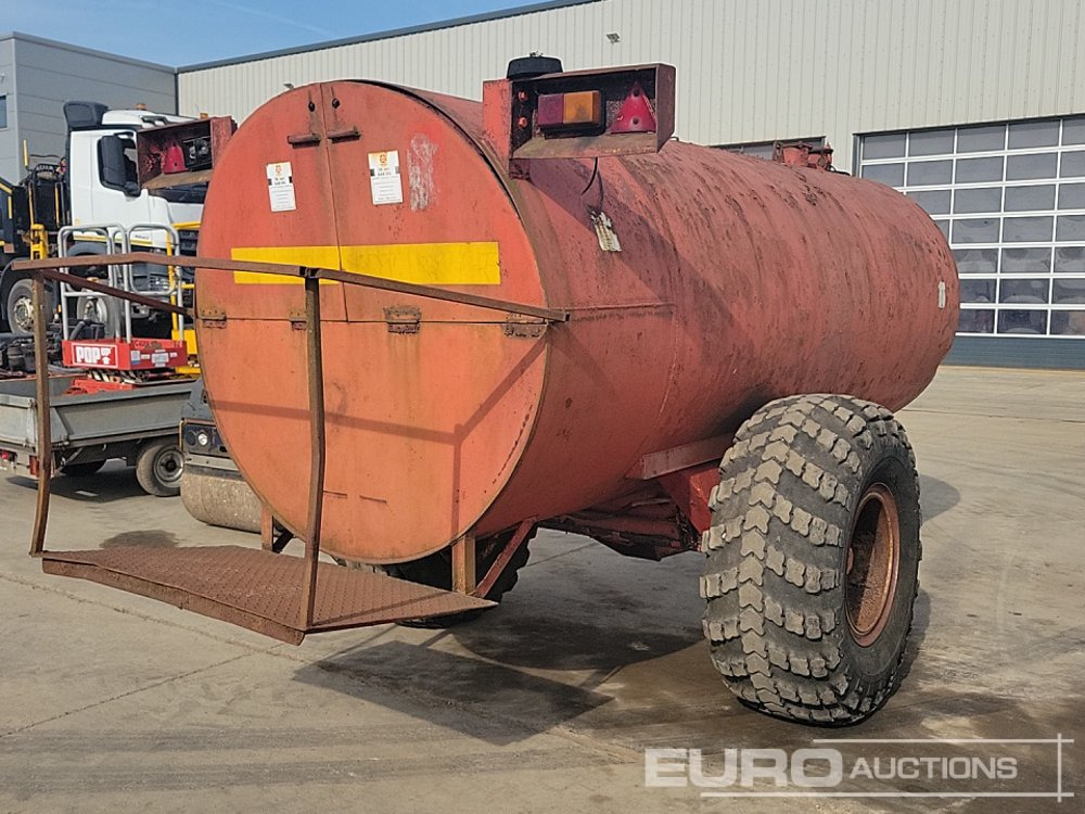 Redrock Single Axle Draw Bar Fuel Bowser, Honda Pump - Skladovací nádrž: obrázek 5 Redrock Single Axle Draw Bar Fuel Bowser, Honda Pump - Skladovací nádrž: obrázek 5