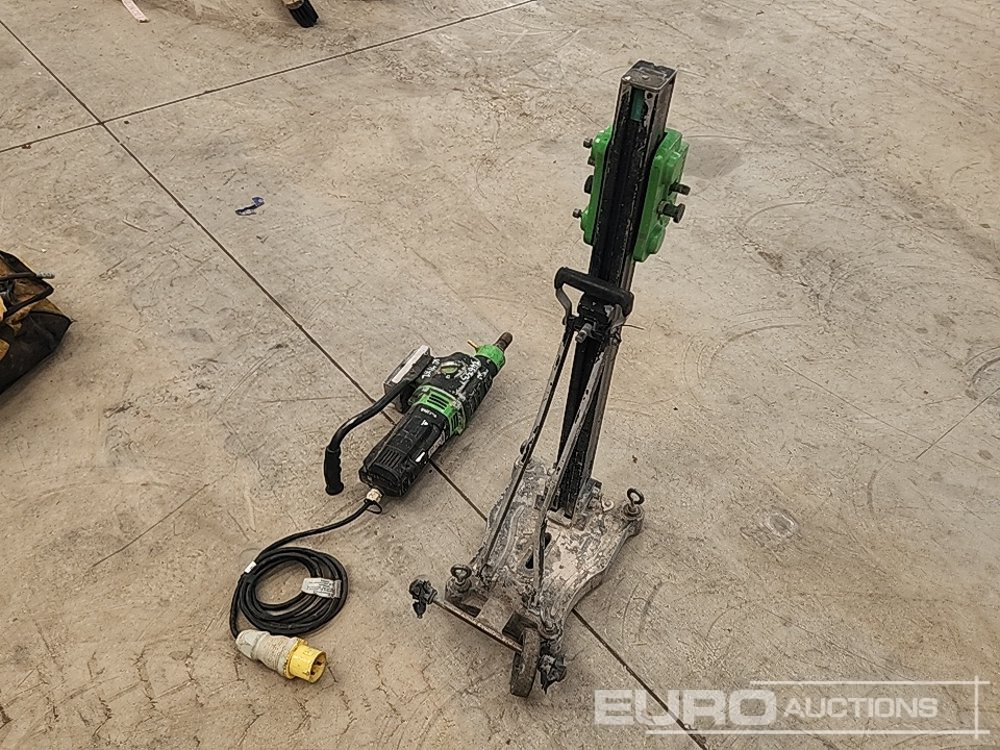 Refina EBM352/3 110 Volt Core Drill & Stand - Stavební zařízení: obrázek 3 Refina EBM352/3 110 Volt Core Drill & Stand - Stavební zařízení: obrázek 3