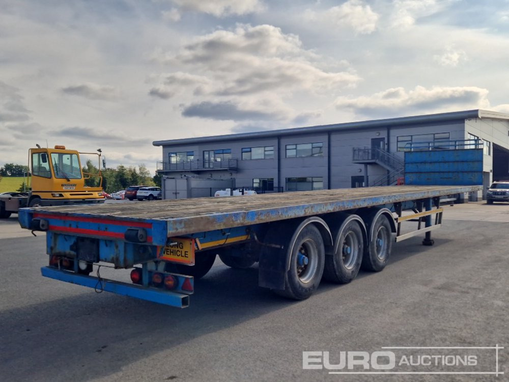 SDC Tri-Axle Flat Trailer, BPW Axles - Návěs valník/ Plato: obrázek 4 SDC Tri-Axle Flat Trailer, BPW Axles - Návěs valník/ Plato: obrázek 4