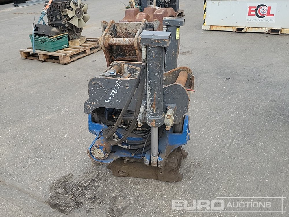 SMP Hydraulic Tilt Rotator QH 60mm Pin to suit 10 Ton Excavator - Rychloupínací: obrázek 3 SMP Hydraulic Tilt Rotator QH 60mm Pin to suit 10 Ton Excavator - Rychloupínací: obrázek 3