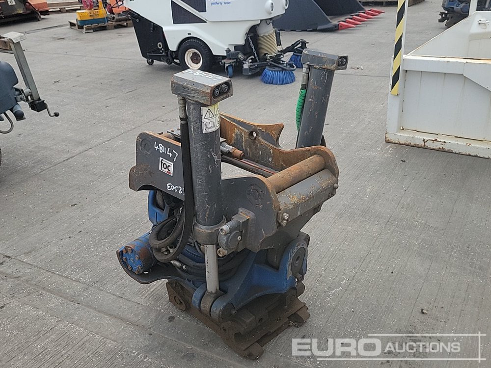 SMP Hydraulic Tilt Rotator QH 60mm Pin to suit 10 Ton Excavator - Rychloupínací: obrázek 1 SMP Hydraulic Tilt Rotator QH 60mm Pin to suit 10 Ton Excavator - Rychloupínací: obrázek 1