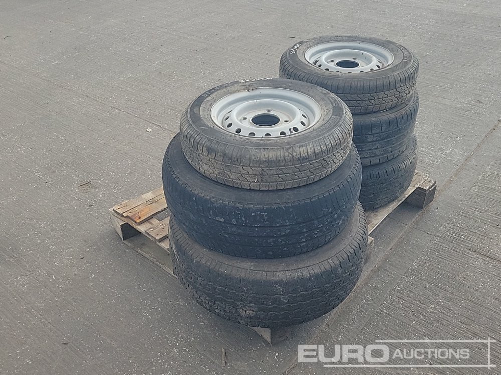 Selection of Various Sized Tyres& Rims (6 of) - Pneumatiky: obrázek 3 Selection of Various Sized Tyres& Rims (6 of) - Pneumatiky: obrázek 3