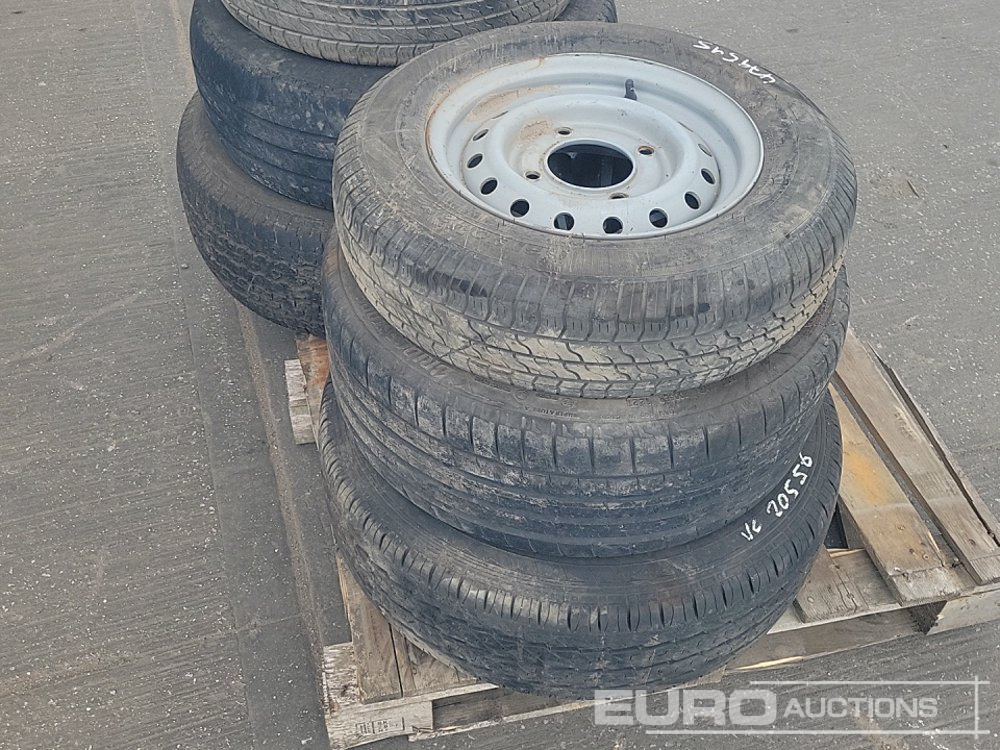 Selection of Various Sized Tyres& Rims (6 of) - Pneumatiky: obrázek 5 Selection of Various Sized Tyres& Rims (6 of) - Pneumatiky: obrázek 5