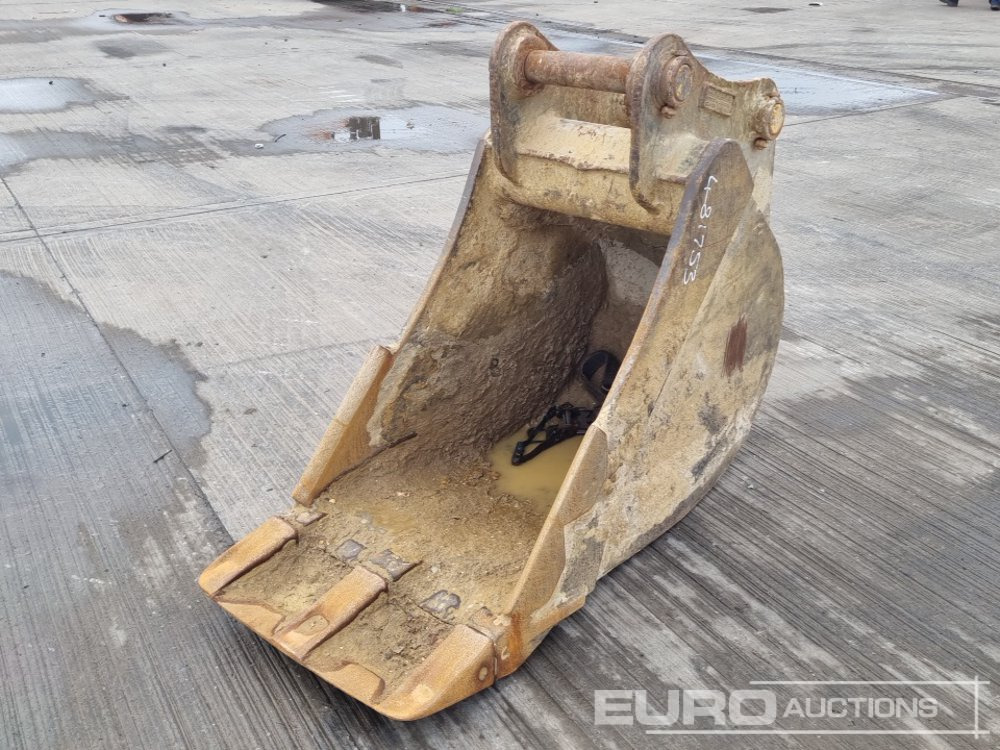 Strickland 24" Digging Bucket 65mm Pin to suit 13 Ton Excavator - Lžíce: obrázek 1 Strickland 24" Digging Bucket 65mm Pin to suit 13 Ton Excavator - Lžíce: obrázek 1