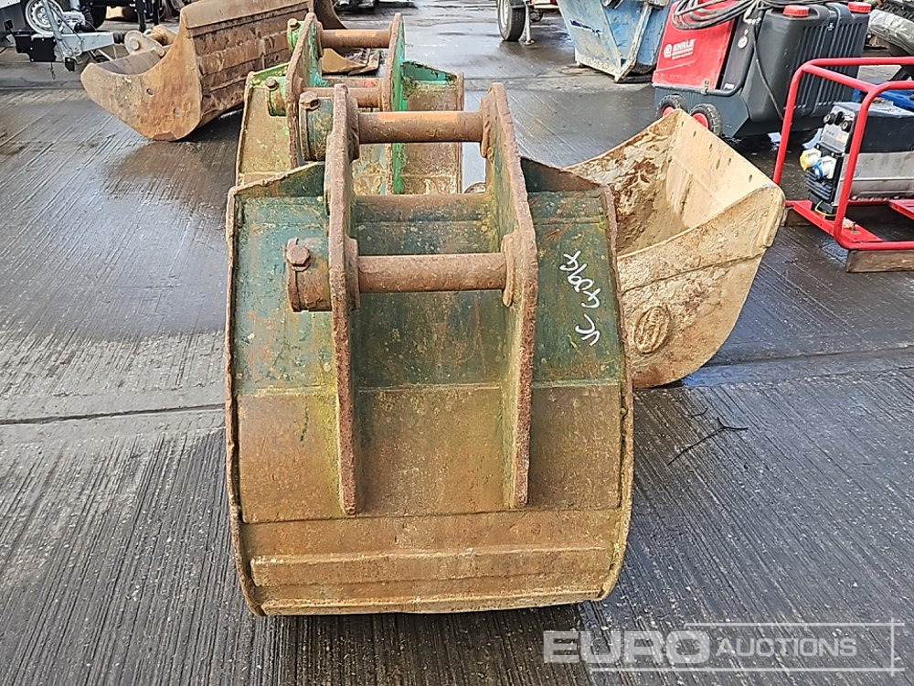 Strickland 36", 24", 24" Digging Bucket 45mm Pin to suit 4-6 Ton Excavator - Lžíce: obrázek 4 Strickland 36", 24", 24" Digging Bucket 45mm Pin to suit 4-6 Ton Excavator - Lžíce: obrázek 4