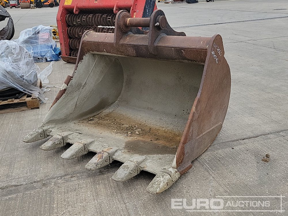 Strickland 60" Digging Bucket 80mm Pin to suit 20 Ton Excavator - Lžíce: obrázek 1 Strickland 60" Digging Bucket 80mm Pin to suit 20 Ton Excavator - Lžíce: obrázek 1