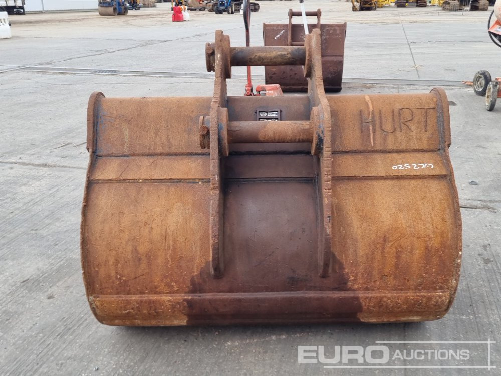 Strickland 60" Digging Bucket 80mm Pin to suit 20 Ton Excavator - Lžíce: obrázek 4 Strickland 60" Digging Bucket 80mm Pin to suit 20 Ton Excavator - Lžíce: obrázek 4