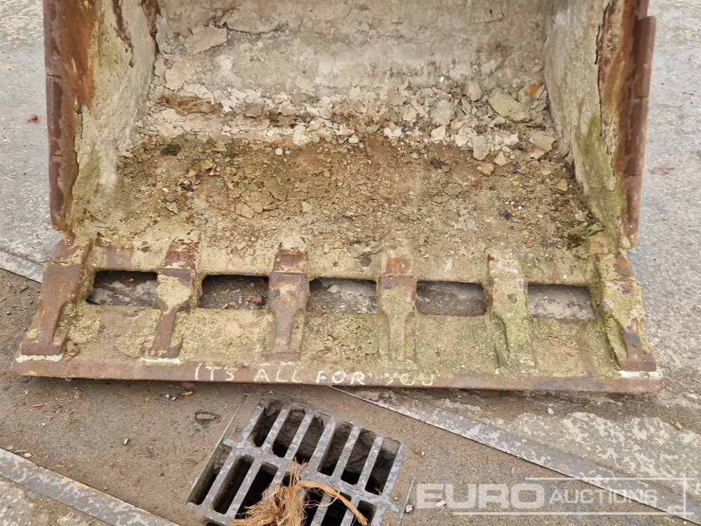 Lžíce Strickland 60" Digging Bucket 80mm Pin to suit 20 Ton Excavator: obrázek 9